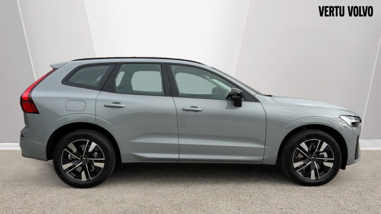 Volvo XC60 2.0 B5P Plus Dark 5dr AWD Geartronic Petrol Estate